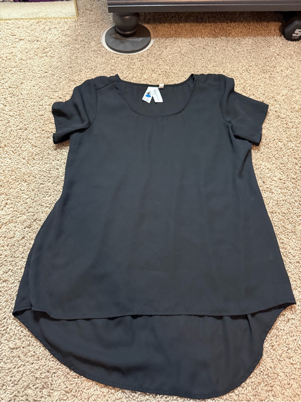 Society Girl Short Sleeve Scoop Neck High-Low Blouse Black (Medium)